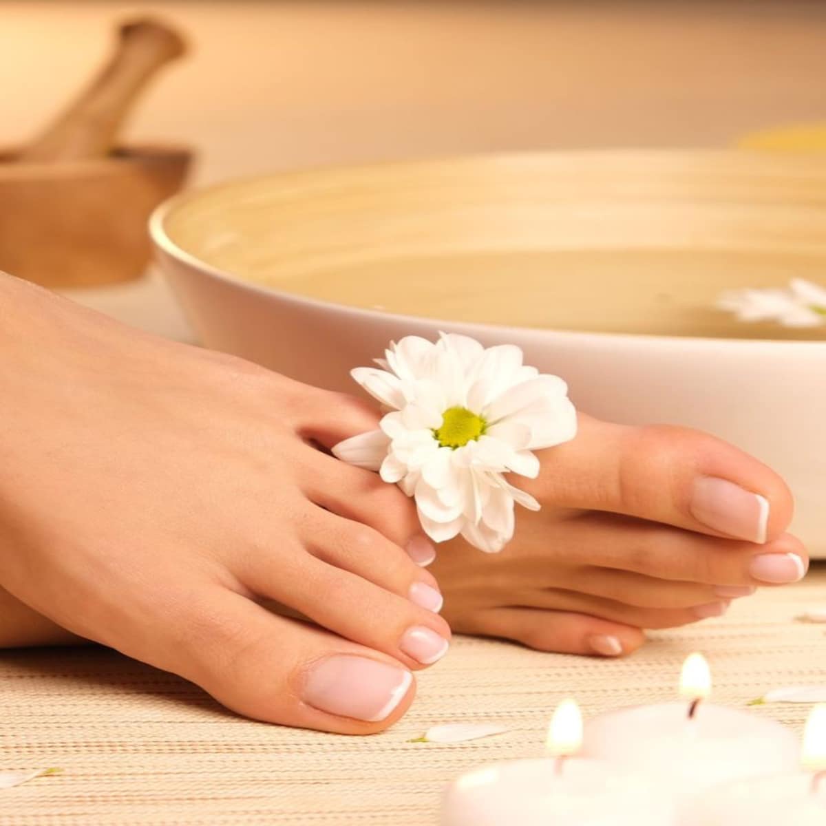 Beauté des Pieds à Paris – Soin complet pédicure et modelage relaxant.